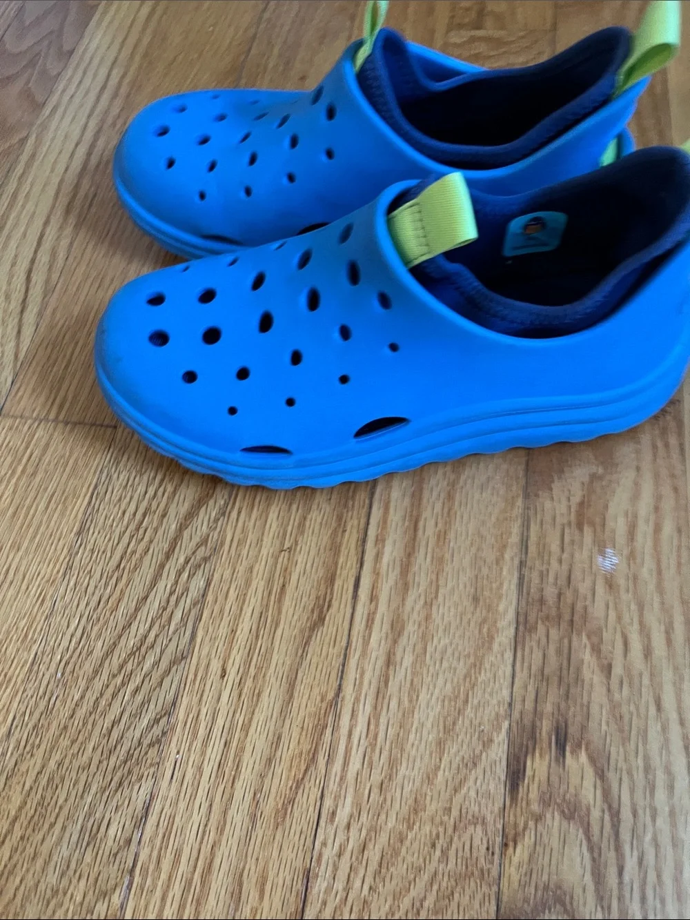 art class Blue Kids Slip-On Water Shoes with Green Pull Tabs